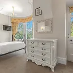 Fir Trees بيت للعطل